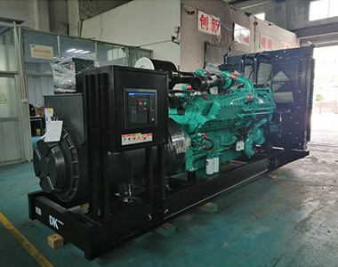 壹号娱乐官网1200KW/400V陆用发电机应用于某房地产项目